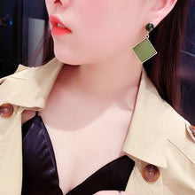 f377401e043f2ff21c46cf9dbbb3aa08