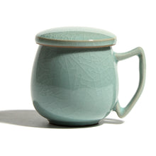 f724b11a3976fb1373bb4fc00eea7490