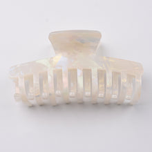 e8ae3e6fc7e2b526d9de749a98121438