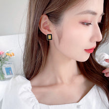 3d602fb62e783a18350e67245c1c2813