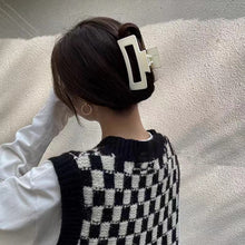 e051056dd08727abe2b36bd718521474