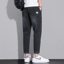 b1baff2f7b5442a59d93a4c49b0f4433