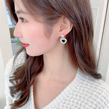 9ff74cabb5e1c4845c6b958d5cdc3e3e
