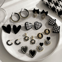 7a76a1432edd5dede3990bf2ef67b6f4