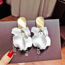 9b8269aa5ee5f5d3bb5b624d7647b50f
