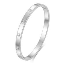 f3e60769c12c39371047c7d56d203272