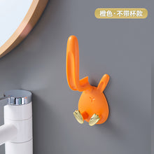 c759d68a6907bd04615d6a325ab323e1