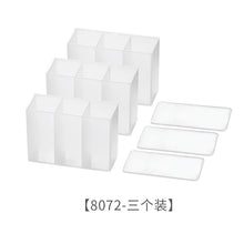 6211afd5776c5499775b7b6692e9d37f